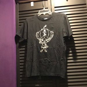 UNI QLO black and white tee shirt.